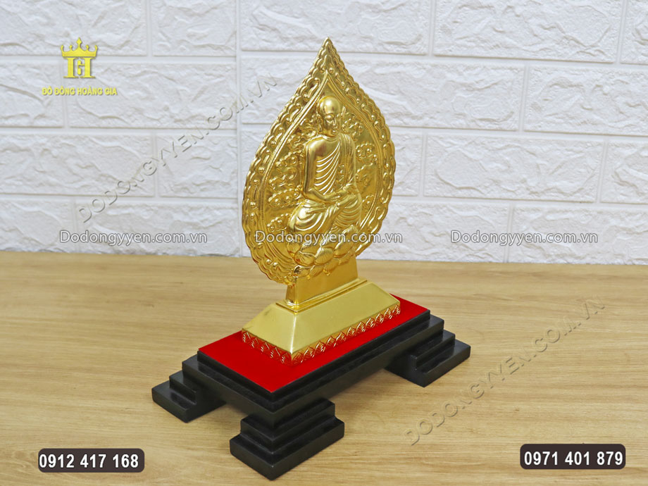 L&aacute; bồ đề h&igrave;nh Phật Ho&agrave;ng Trần Nh&acirc;n T&ocirc;ng l&agrave; m&oacute;n qu&agrave; tặng &yacute; nghĩa